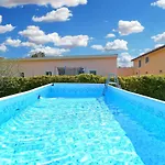 House Kristina 1203 بيت للعطل *
