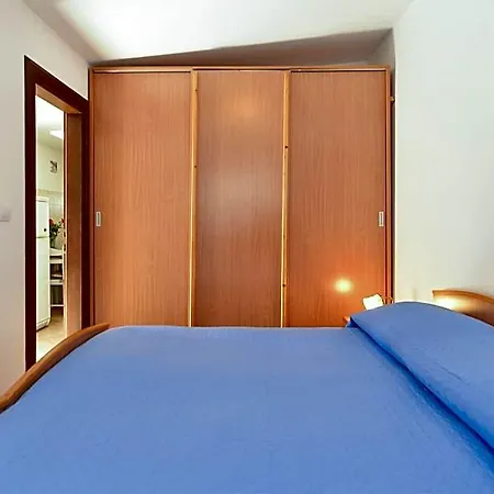 House Kristina 1203 プーラ